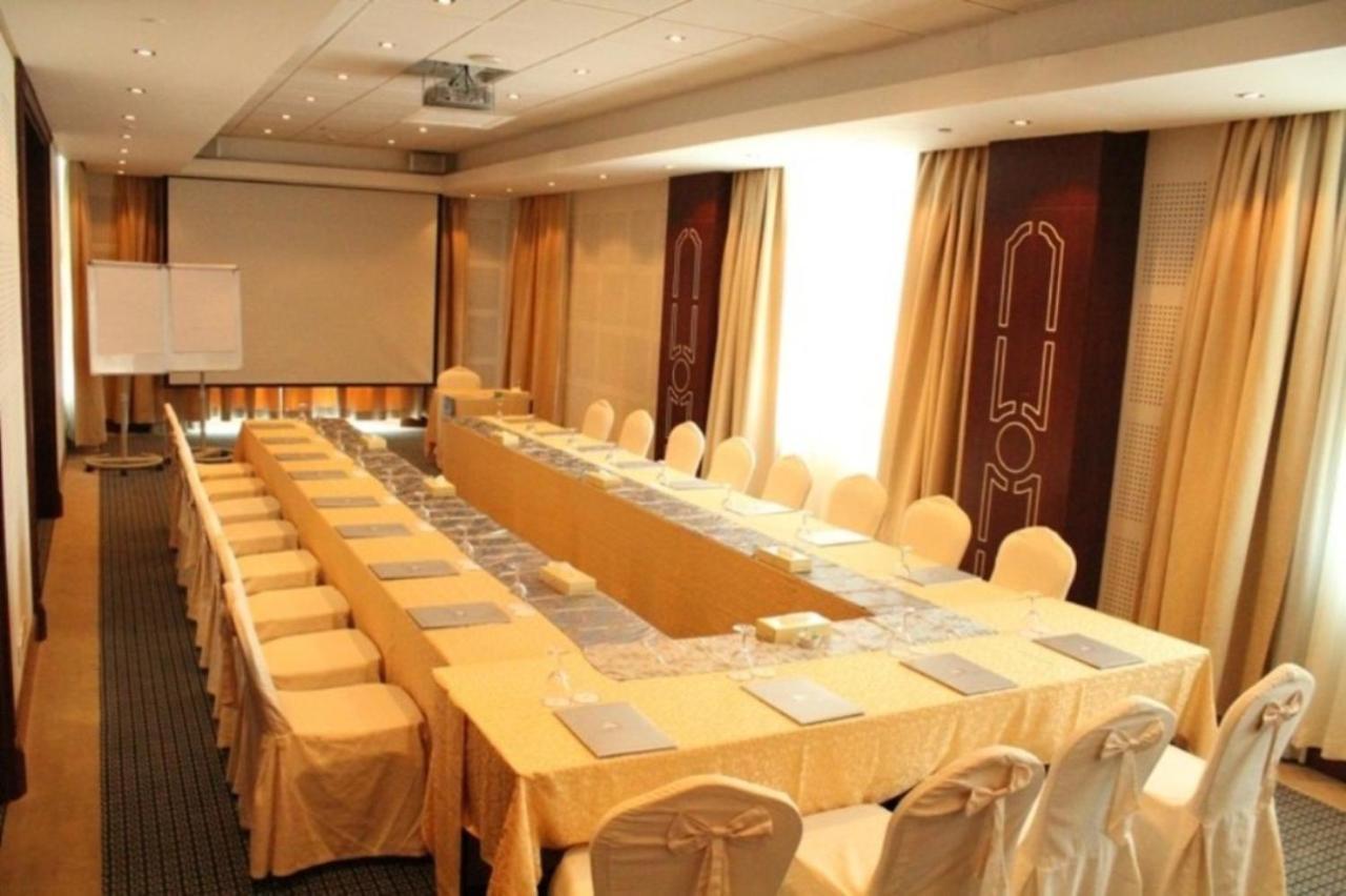 Costa Del Sol Hotel By Arabian Link Kuvait Kültér fotó